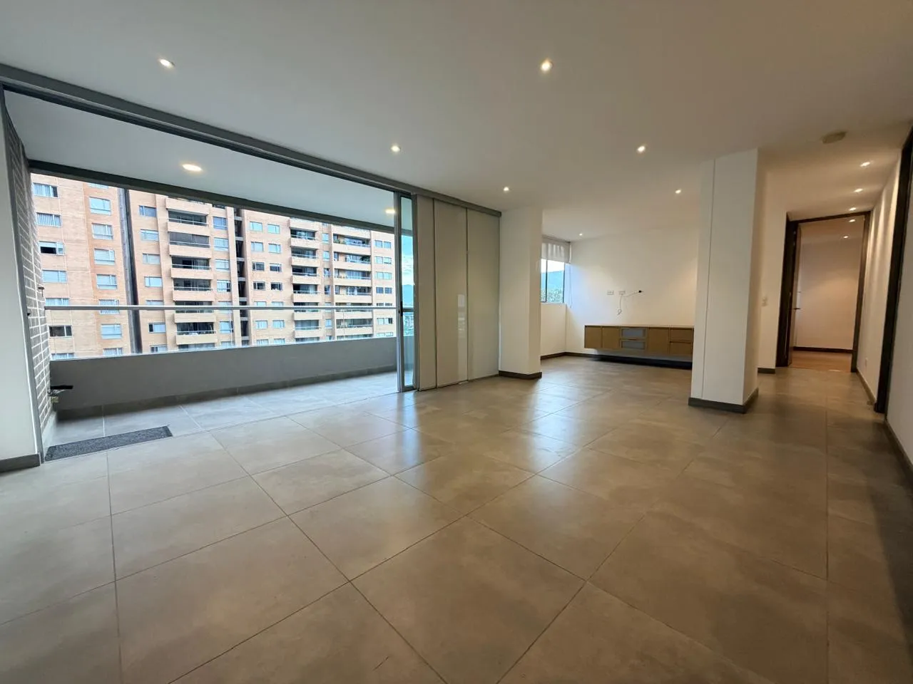 Apartamento en arriendo el poblado 