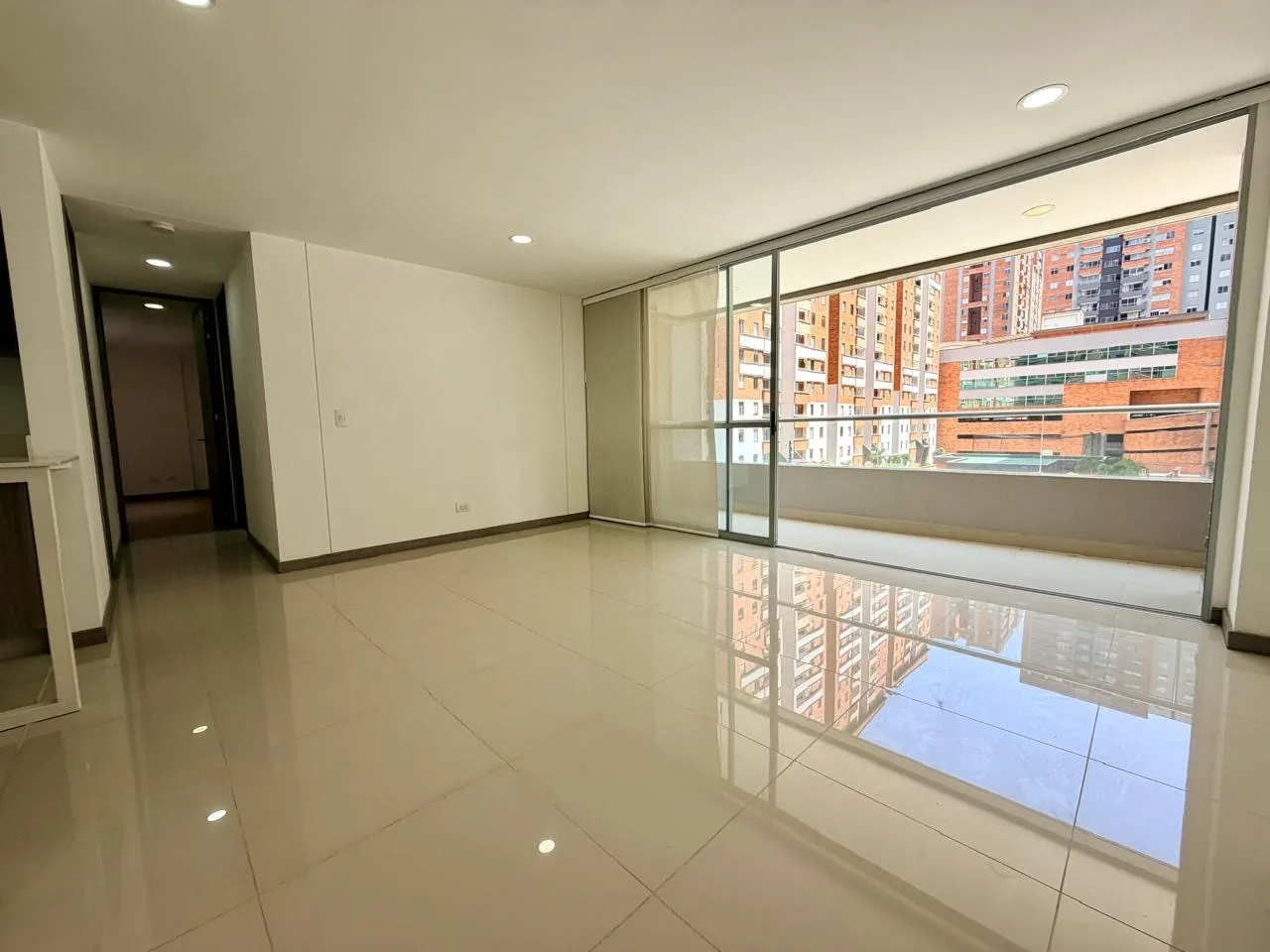 Apartamento en arriendo el poblado 