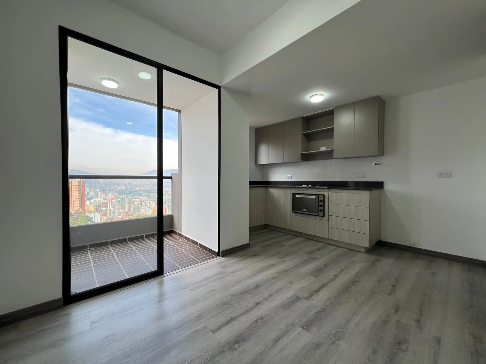 Apartamento en arriendo el poblado 